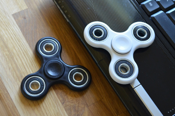 Everything You've Wondered About Fidget Spinners - Speks