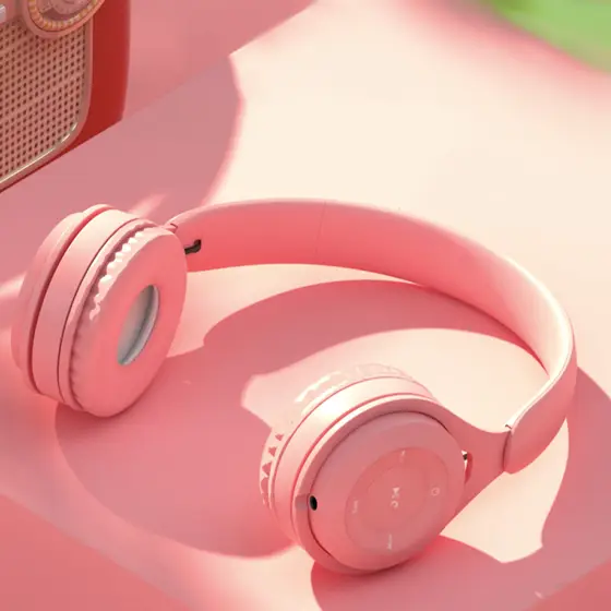 Halo Headphones view 3