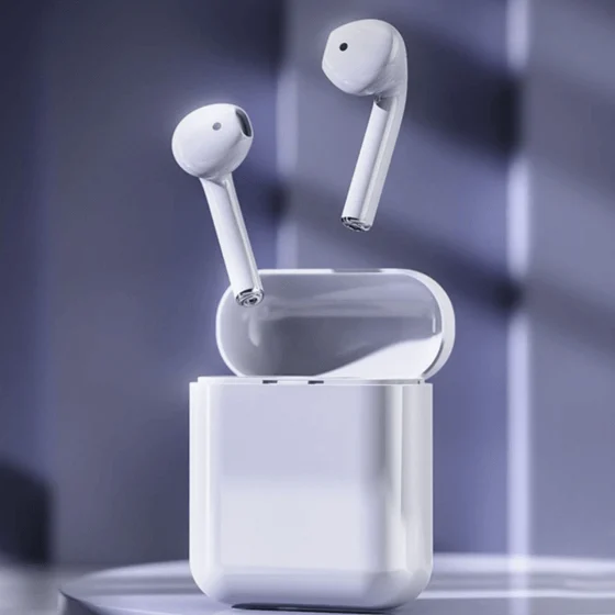 EarPods view 4