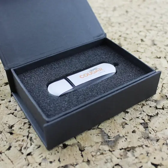 Oval USB view 4