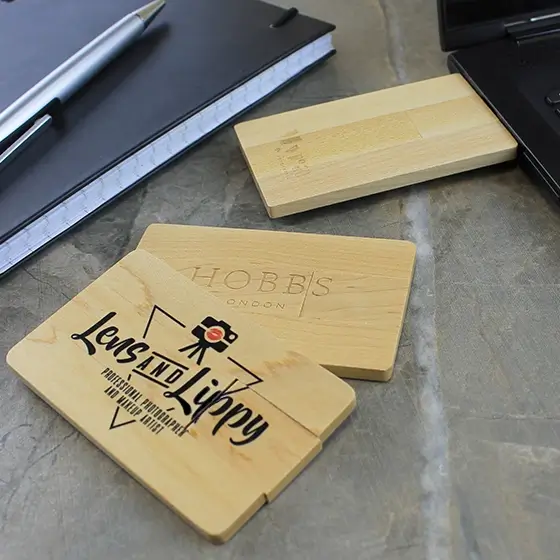 Wooden Card USB view 2